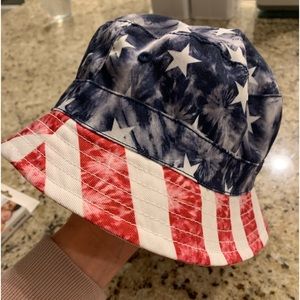 Children’s Place American Flag Red White and Blue Bucket Hat